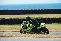 anglesey-no-limits-trackday;anglesey-photographs;anglesey-trackday-photographs;enduro-digital-images;event-digital-images;eventdigitalimages;no-limits-trackdays;peter-wileman-photography;racing-digital-images;trac-mon;trackday-digital-images;trackday-photos;ty-croes